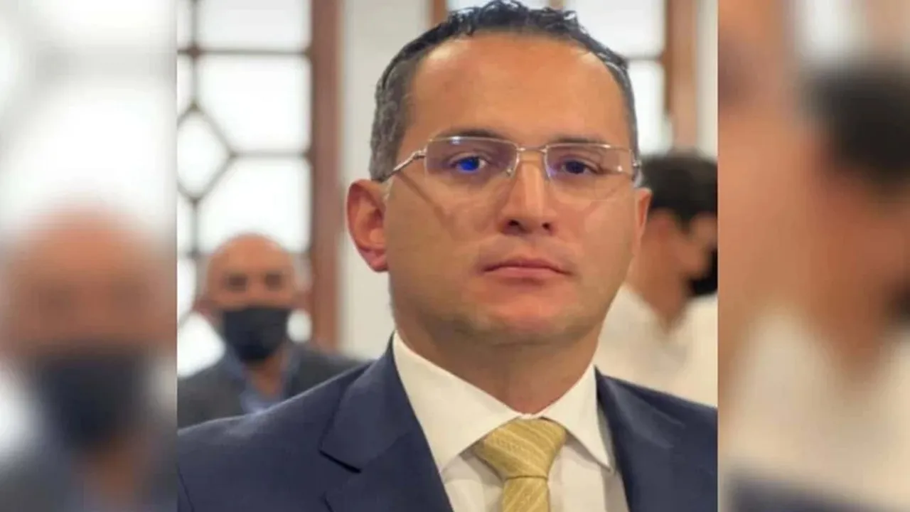 Julián Mauricio Ruiz Rodríguez